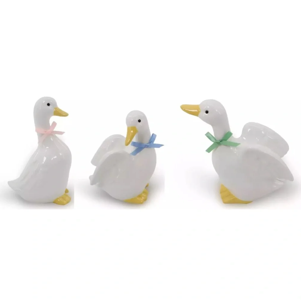 Ceramic white Ducks “Large Set of 3”